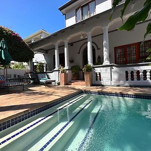 Olaf'S Guest House 